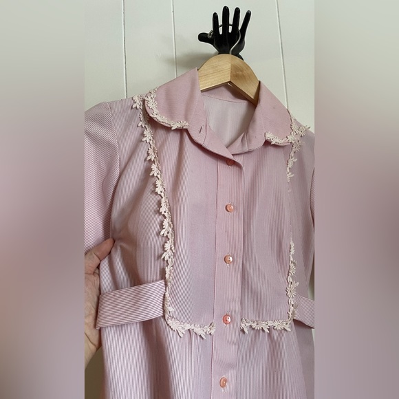 🔴SOLD~⚡️RARE Vintage 1974 Nurses uniform top XS pink & white - Picture 3 of 8